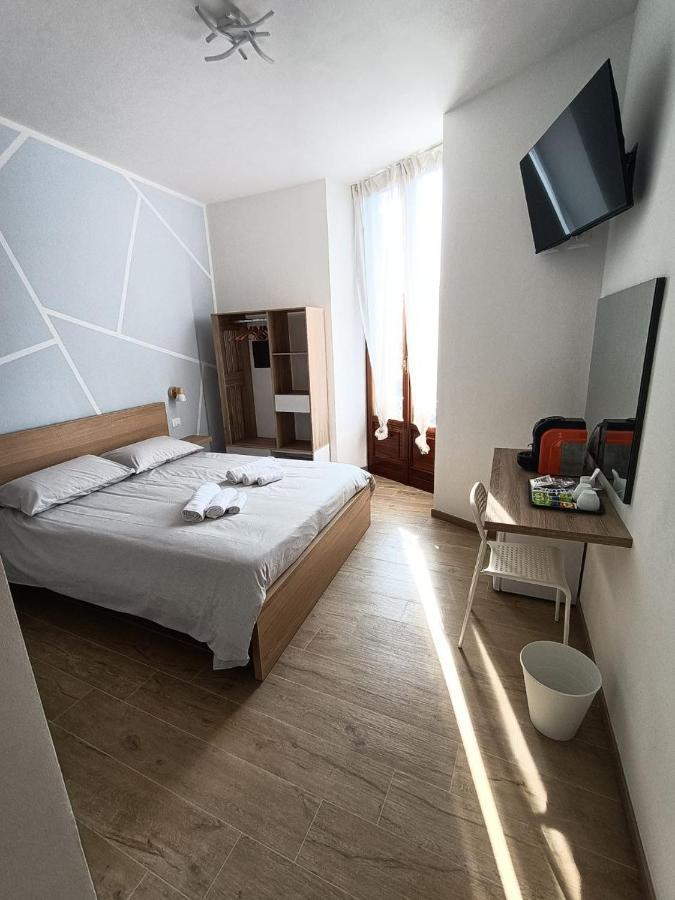 Le Tre Vele Hotel La Spezia Bagian luar foto