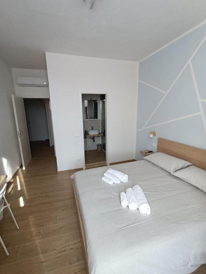 Le Tre Vele Hotel La Spezia Bagian luar foto